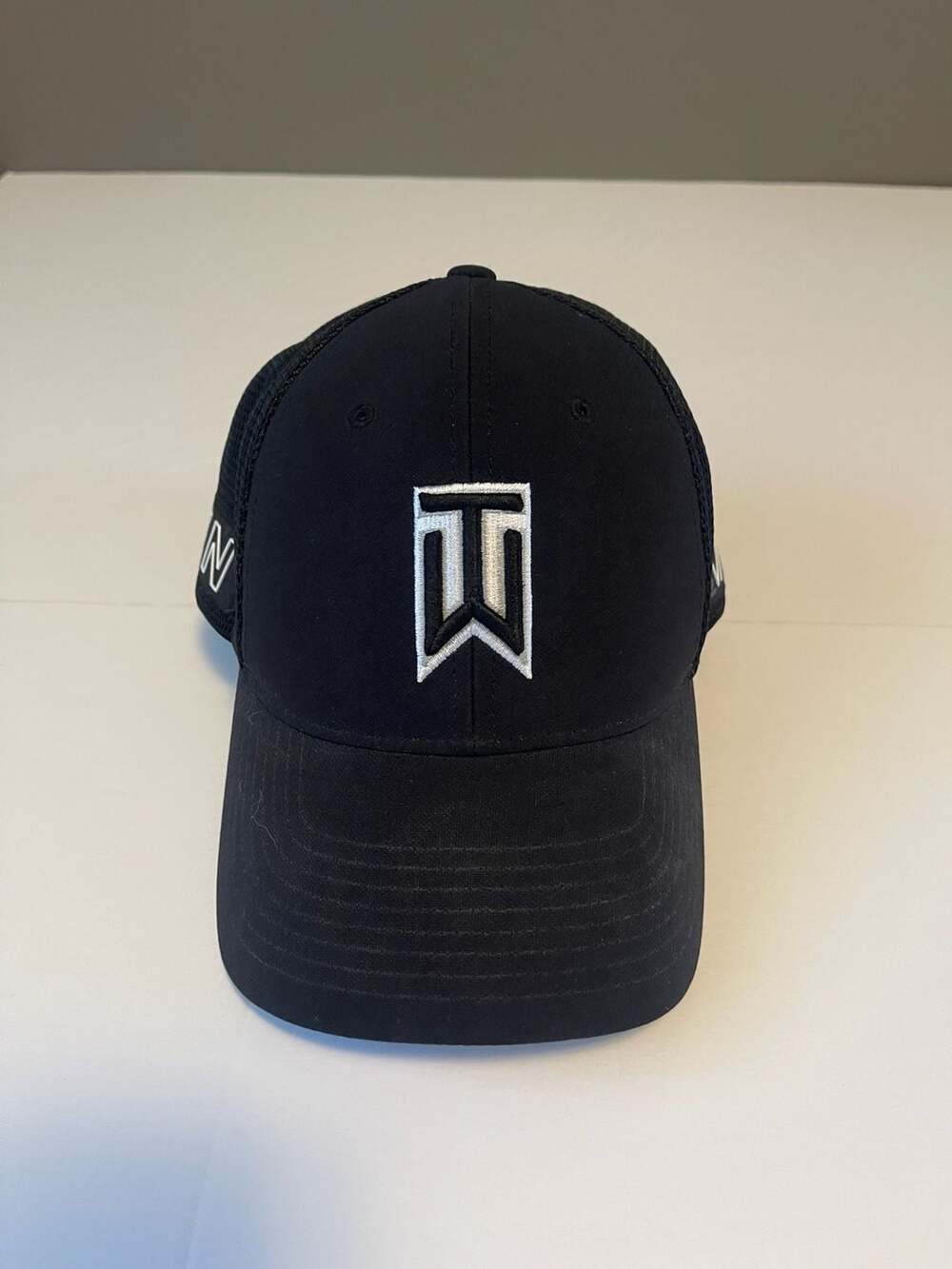 Nike Golf Tiger Woods Legacy 91 Mesh Trucker Vapor RZN Hat